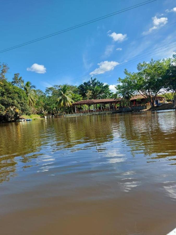 Hotel Candilejas Puerto Berrio Exteriér fotografie